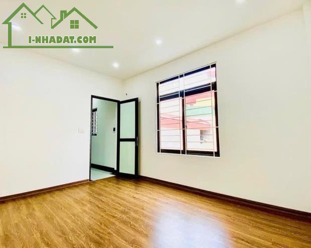 Bán nhà ĐẠI MỖ_lô góc, ngõ rộng và nông, 45m2x4T, vị trí đẹp sát ô tô, nhỉnh 5 tỷ