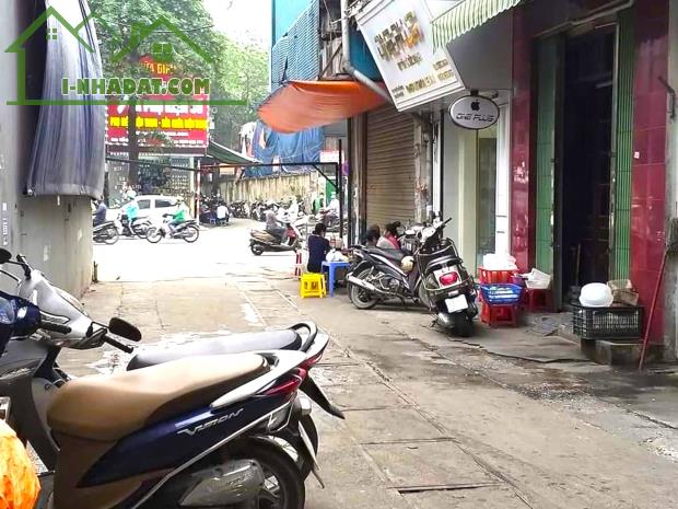 Bán nhà Thái Hà, 1 nhà ra phố - Ô tô tránh, Mặt tiền 10m - 2