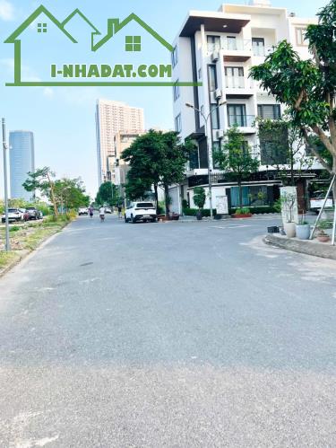 Bán lô đất siêu đẹp vuông vắn 200m2 ngay sau Quận Ủy Sở Dầu, Hồng Bàng, Hải Phòng. 67tr/m2