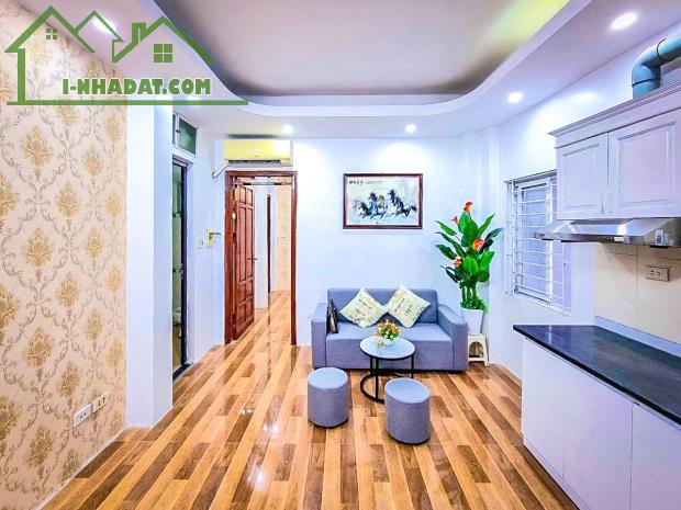 Chỉ hơn 4 tỷ, nhà quận Hoàng Mai 31m2, 4T đầy đủ công năng mấy bước chân ra mặt phố, có sổ - 3