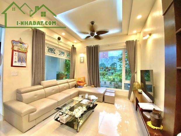Bán nhà Cầu Giấy Nguyễn Khánh Toàn lô góc ô tô tránh nhỉnh 13 tỷ - 5
