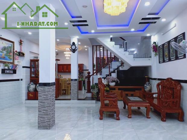 NHÀ TÂN BÌNH - HẺM XE TẢI KINH DOANH THÔNG- DT 100M2 VUÔNG- NGANG 7 ĐẸP - 5 TẦNG 8 PHÒNG - 3