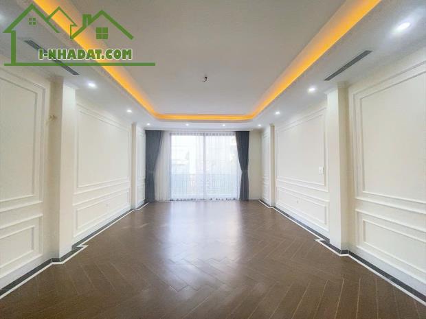 SIÊU PHẨM PHÂN LÔ, Vạn Phúc – Hà Đông Khu Liền Kề Vạn Phúc 60m2 x 5 tầng MẶT TIỀN KHỦNG 5m