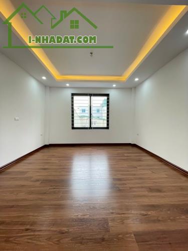 SIÊU PHẨM DUY NHẤT TẠI ĐƯỜNG CỔ ĐIỂN A, 6,85 TỶ, 60M2, 6PN, Ở SƯỚNG. CHỢ, TRƯỜNG, CHU VĂN - 4