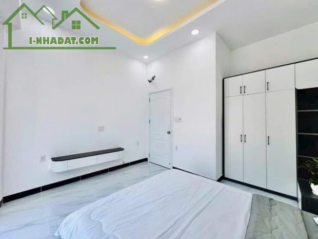 NHÀ MỚI TINH F4 ,GÒ VẤP, 56M2 (4.5×12)- 1T1L, 3PN, AN NINH,FULL NỘI THẤT- SÁT VÁCH BÌNH