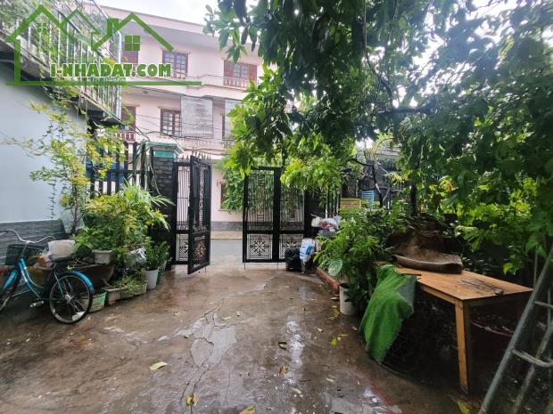 NHÀ CŨ TIỆN XÂY MỚI, KHU VỰC XÂY CAO TẦNG, ĐƯỜNG NHỰA 8M, 186M2,NGANG 5.6M, NỞ HẬU TÀI LỘC - 2
