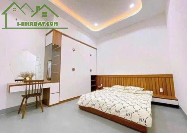 BÁN NHÀ MỘT TRỆT MỘT LẦU GẦN CÂY XĂNG ĐỨC HƯNG ĐỒNG KHỞI - 3