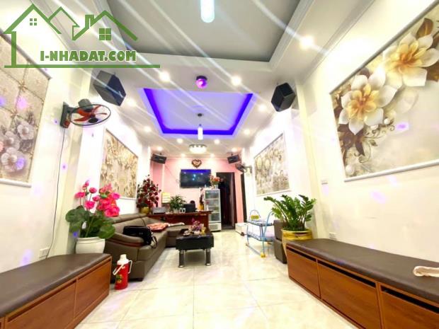 Mỗ Lao nhà đẹp ở luôn, ngõ thông tứ phía, 40m2, 7 tỷ.