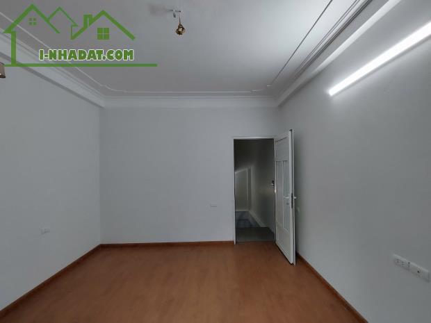 Bán Nhà Dân Xây Ở Vạn Phúc,HĐ.Ngõ Thông Tứ Tung,Ô TÔ Đỗ Cách 20M.Gía 7.5Tỷ Có TL - 4