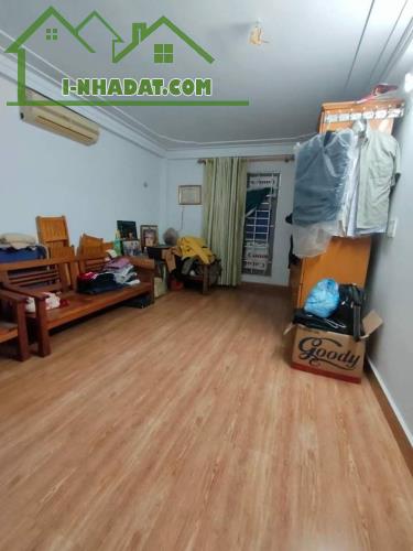 Bán nhà  Nguyễn Hoàng Tôn -Kinh Doanh –thang máy  82M 5tầng   13.2Tỷ
