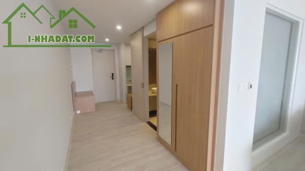 Bán căn hộ studio Goldcoast mặt ngoài toà Bắc nhìn trọn biển - 1