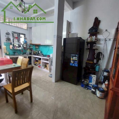 Bán nhà nở hậu đường nguyễn văn quá quận 12 72m2 2 tầng giá chỉ 4 tỷ 2 TL - 2