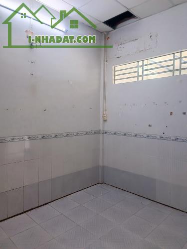 Bán gấp Nhà Hoàng Xuân Nhị , Quận Tân Phú , 65m2, chỉ  5 tỷ còn TL. - 1