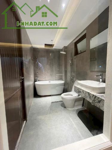 +Thanh Am  -Thượng Thanh-Long Biên. +Diện Tích 50.5/75 M2 +6 Tầng. +Mặt tiền 4.5M  +Giá ch - 1