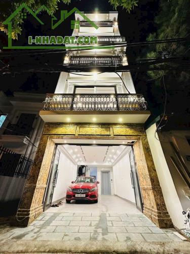Bán nhà Đẹp Việt Hưng, Long Biên, 50m2, 7T thang máy, Gara, Oto tránh, Gần phố. Nhỉnh 13tỷ - 4