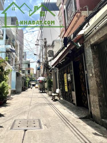 Gấp bán nhà Nguyễn Tiểu La, quận 10, 4 tầng, 51m2,gần mặt tiền, hẻm xe hơi,Ở/VPCTy, 9.x TỶ