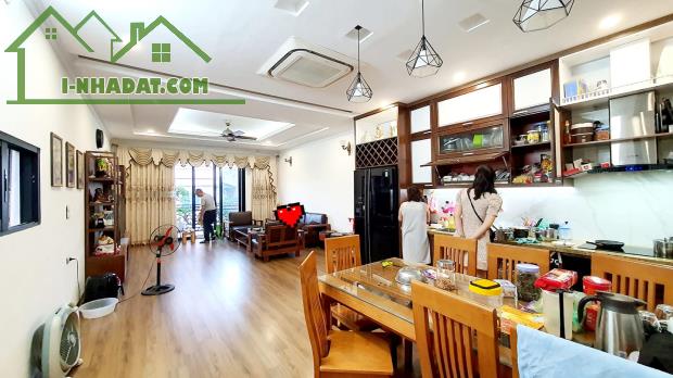 Hiếm, độc, VIp phân lô Lê Trọng Tấn 100 nhỉnh 20 tỷ