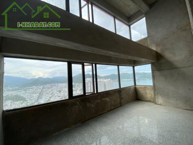 Căn hộ Duplex View biển Nha Trang - Giá cạnh tranh nhất trong khu vực ( Chỉ 2,1 tỷ/căn)