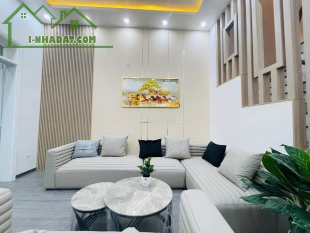 BÁN NHÀ HOÀNG HOA THÁM BA ĐÌNH 50M2-5 TẦNG-MT 6M-GIÁ CHÀO 9,6 TỶ-THƯƠNG LƯỢNG - 3