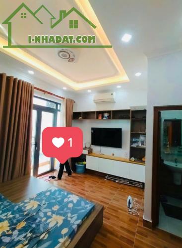 ĐÓN TẾT! Bán Nhà 5 Tầng Cực Đẹp Cao Thắng, 53m2, 8.5 Tỷ