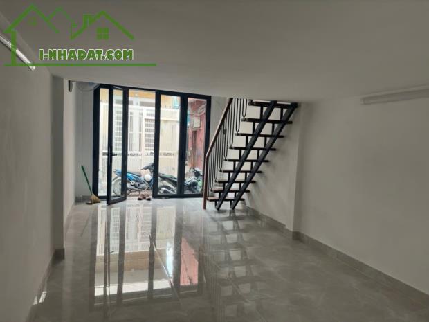 NHỈNH 3 TỶ - 60M2, KHU DÂN CƯ HIỆN HỮU. QUẬN 7 - 3