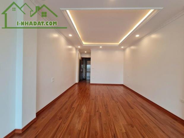 Bán nhà mặt phố Lĩnh Nam 56m²,6T, giá 19,5 tỷ-KD-Lô góc-T.Máy - 2