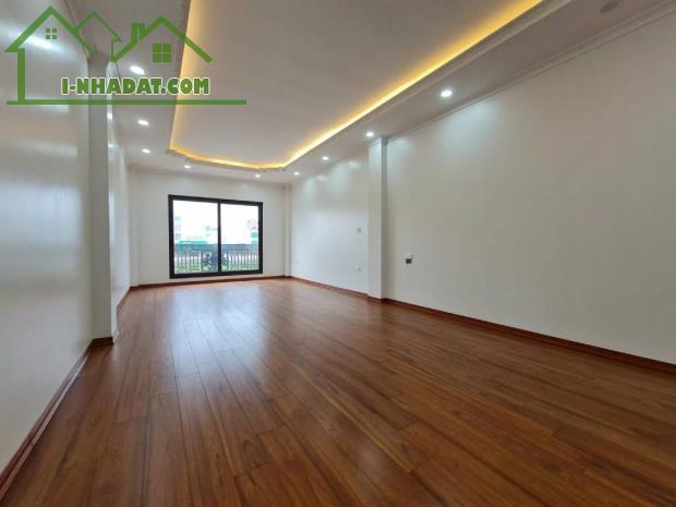 Bán nhà mặt phố Lĩnh Nam 56m²,6T, giá 19,5 tỷ-KD-Lô góc-T.Máy - 3