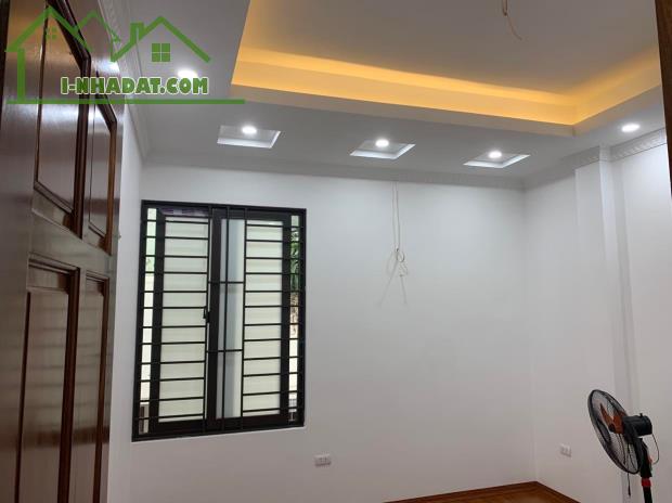 Bán nhà phố Ngọc Hà quận Ba Đình, 50m2, MT4m, 4.5 tầng, giá 8.3 tỷ