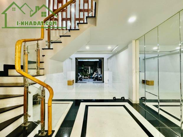 Bán nhà Đường số 17, Phường Hiệp Bình Chánh, Quận Thủ Đức, Hẻm xe hơi. Tặng full nội thất - 1
