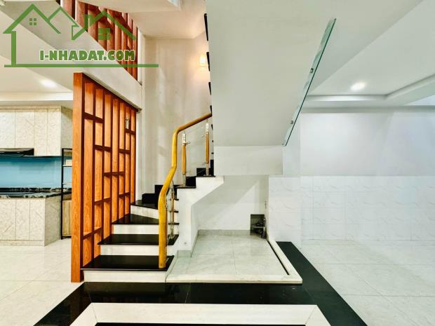 Bán nhà Đường số 17, Phường Hiệp Bình Chánh, Quận Thủ Đức, Hẻm xe hơi. Tặng full nội thất - 2