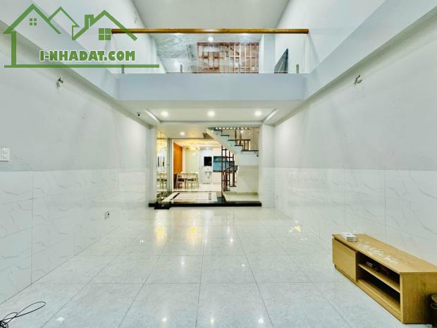 Bán nhà Đường số 17, Phường Hiệp Bình Chánh, Quận Thủ Đức, Hẻm xe hơi. Tặng full nội thất - 3
