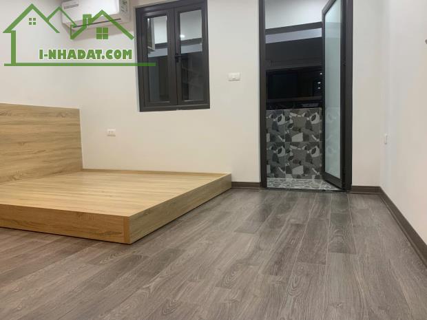 🆘 Bán Nhà VIP Lương Đình Của ,Đống Đa 30 M2 3T MT 3.7 M, Chỉ 4.5 Tỷ Mặt Ngõ Thẳng Tắp - 4