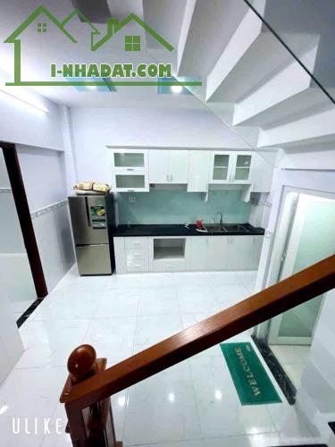 BÁN NHÀ HẺM HUỲNH TẤN PHÁT, P.TÂN THUẬN ĐÔNG, Q.7, 64,2 M², 6,8 TỶ - 2