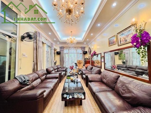 Biệt thự 5 tầng Mộ Lao, Hà Đông DT180m2, MT26m, lô góc 50 tỷ - 5