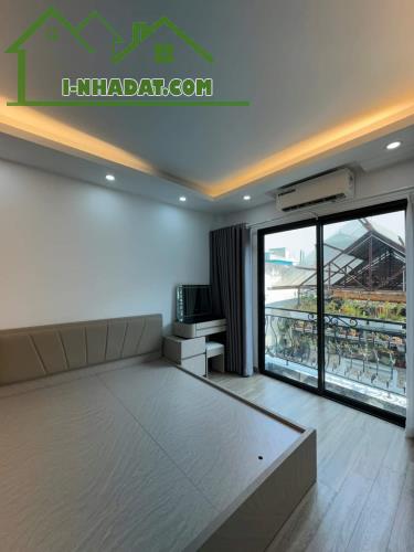 Cực hiếm Ngọc Thụy 34m2 x 6T mới tinh thang máy full nội thất, hàng xóm Mipec. 8,9tỷ - 2