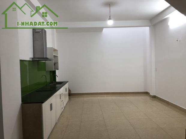 Bán nhà Bùi Đình Túy -HXH thông - SD 159,6m2 - Doanh thu 210 Triệu/Năm - 2