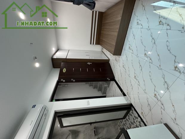 Bán nhà đẹp Mỹ ĐÌnh dòng tiền ổn định 50m 7 tầng thang máy mặt tiền 5m giá hơn 11 tỷ