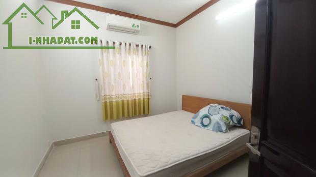 Cho thuê biệt thự mini Long Bình Tân 150 m2 5 phòng ngủ 3 tolet 5 máy lạnh chỉ 12