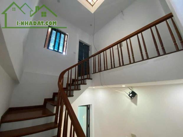 Phân Lô nhà đẹp Nguyễn Hoàng, 55m x 5T, ô tô tránh, kd đa loại hình, đường thông, 2 thoáng - 2