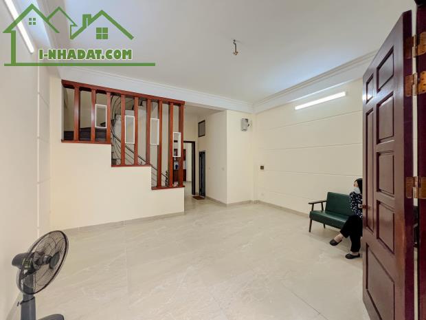 🏠 BÁN CCMN NGÕ 219 TRƯỜNG CHINH- 6 TẦNG -  65M² - GIÁ 12.9 TỶ 📞 Hằng Mini - 2