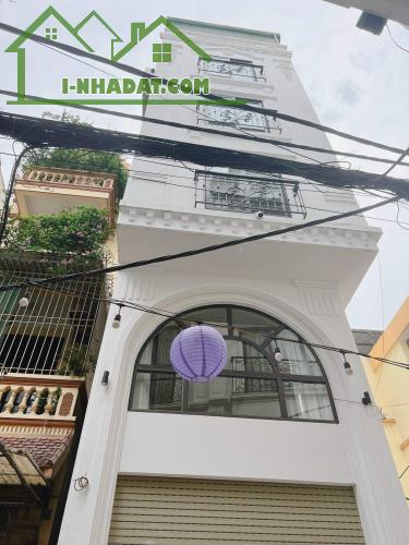 Bán nhà siêu hiếm khu vực Long Biên - 2