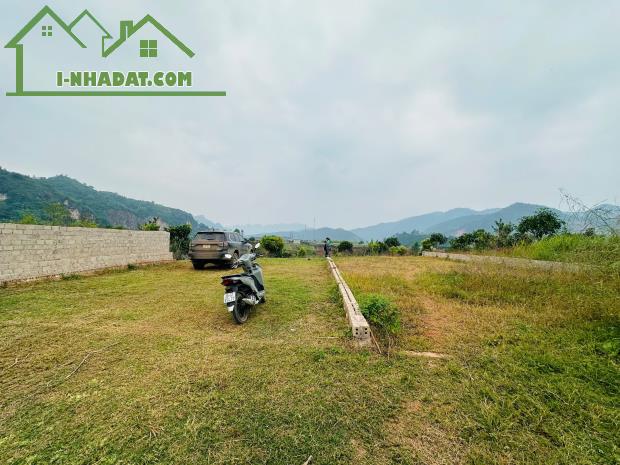 Đất nền Mộc Châu giá rẻ 710m2 làm kinh doanh homestay cực đẹp