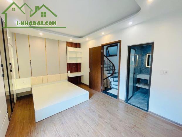 Bán Nhà Phố Dương Văn Bé, 5 Tầng, Cách Phố Chỉ 30m, Full Nội Thất. - 2