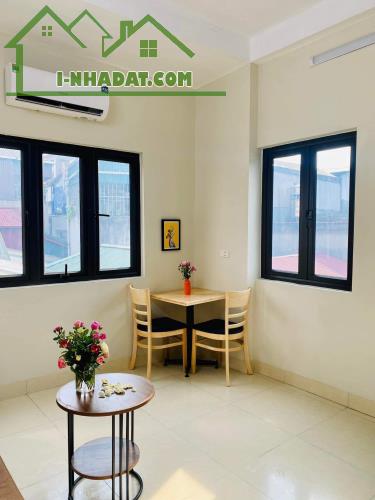 Tòa Apartment phố Khâm Thiên, mới đầy đủ PCCC, Dòng tiền 700 triệu/ năm, giá chỉ 8.7 tỷ - 2