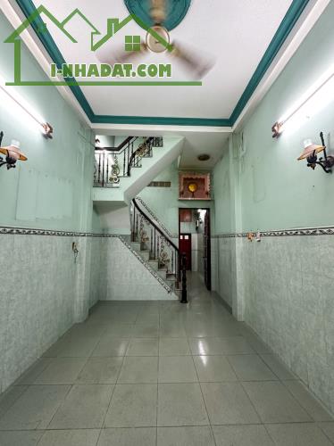 BAO ĐẦU TƯ - HÀNG XÓM Q1 - 41m2(3.4x13) - H3G THÔNG - CHỈ 4 TỶ NHỈNH.