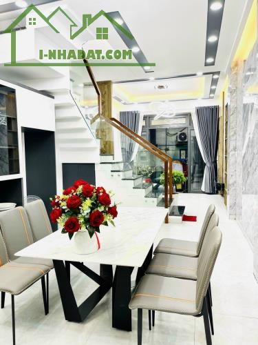 Bán nhà hẻm xe hơi 320 Trần Bình Trọng, Phường 4, Quận 5, DT: 3.3x16m, 4 tầng, giá 12 tỷ - 2