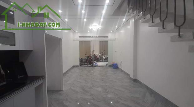 Bán nhà Văn Cao, Đằng Giang, Ngô Quyền, HP. 4 tầng, 40m2, ngang 4m, đường 4m. 3,3 tỷ, d1dn - 5