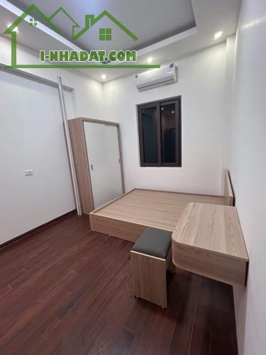 SÁT PHỐ - OTO TRÁNH - 6 TẦNG THANG MÁY 50m² .- NHÀ ĐẸP. GIÁ 11.x .LH 0876196866 - 1