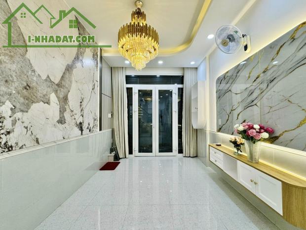 Bán nhà 2 lầu ở 15B Lê Thánh Tôn, Phường Bến Nghé, Quận 1. Gần Nhi Đồng 2. Giá 3ty150 TL - 2