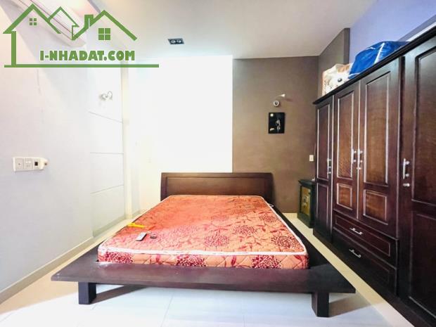 ♥ Nhà Kiệt Ô tô 5m Hoàng Văn Thụ, 161m2, nhỉnh 11 tỷ